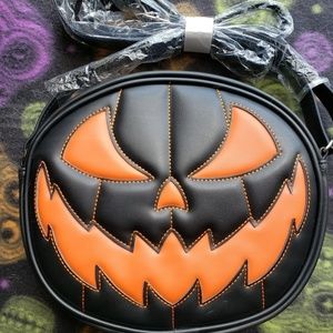 Love Pain and Stitches Pumpkin Kult bag